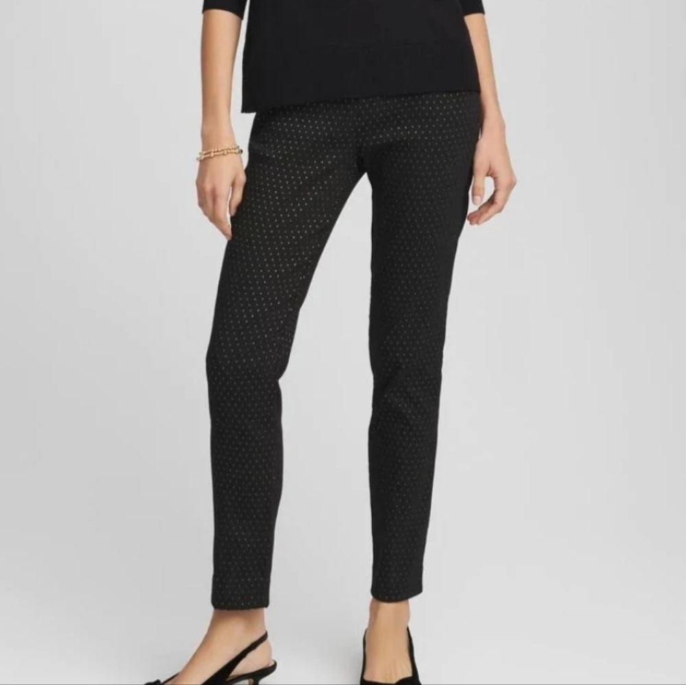Chicos Black/White Jacquard Pull On Slim Ankle Pants
